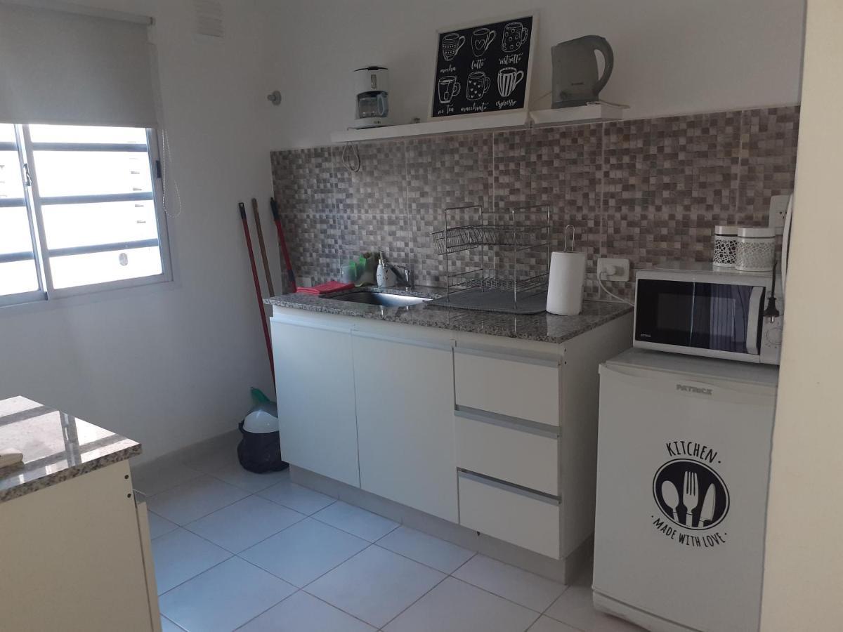 Апартаменты Departamento Witcomb Con Estacionamiento Баия-Бланка Экстерьер фото